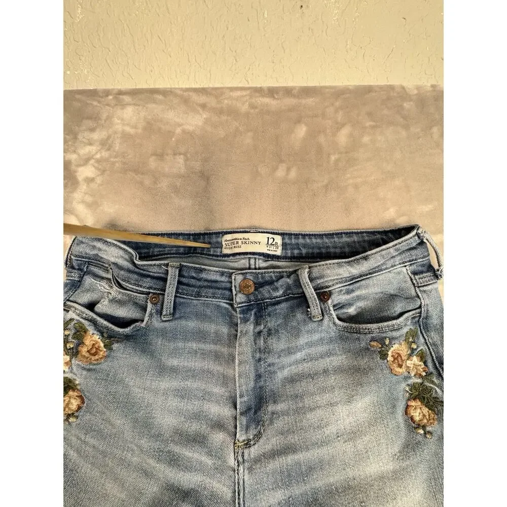 Cutest Embroidered Denim Jeans Womens Sz Super Skinny 12R W31x29L‎